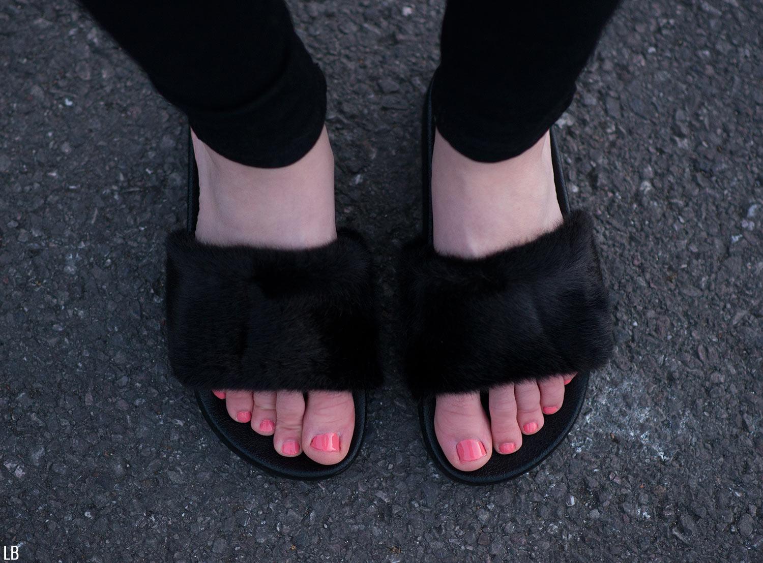 The Furry Slides Or Sliders Trend Review Top 12 Pairs To Buy