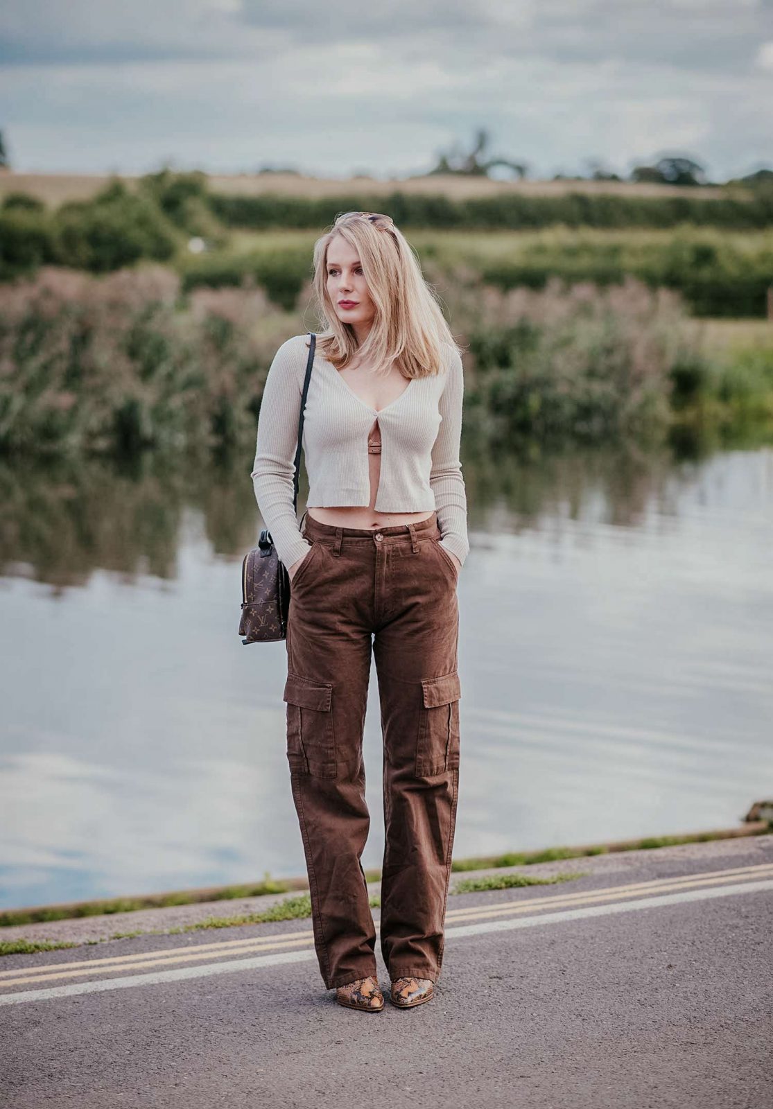 How To Dress Up Cargo Pants FORD LA FEMME   Cargo Pants Outfit 2 EDIT 1115x1600 