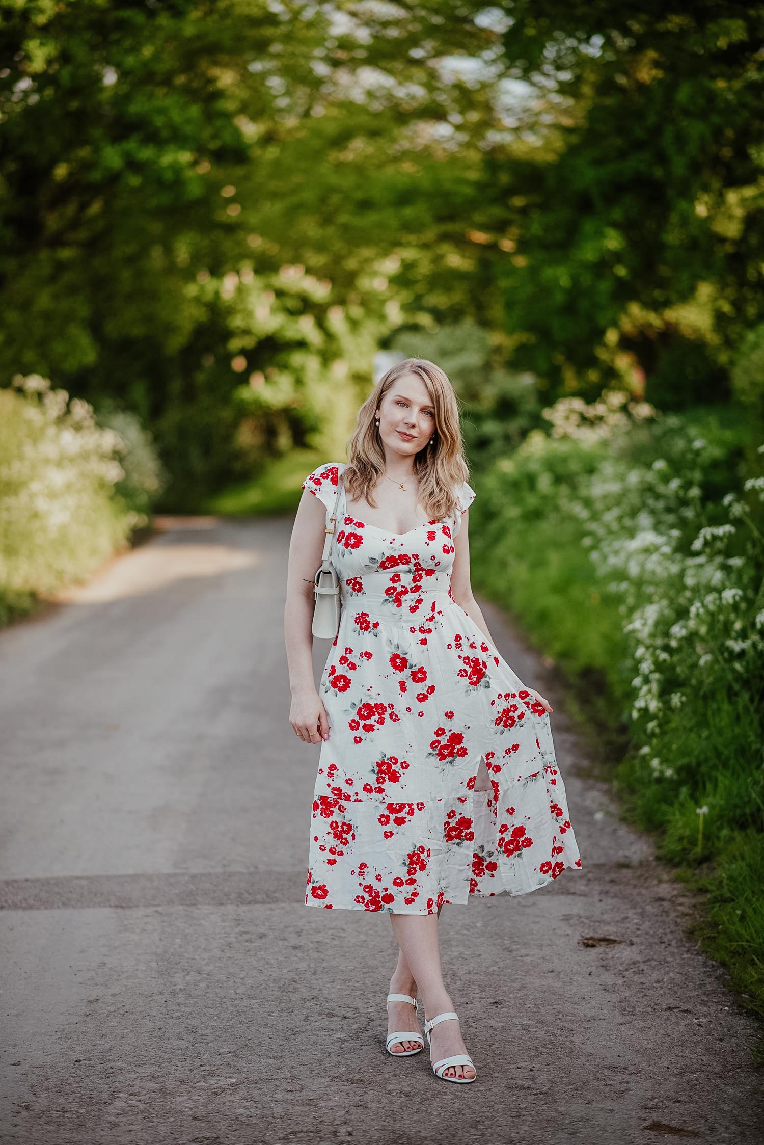 A Red And White Floral Dress Outfit – FORD LA FEMME
