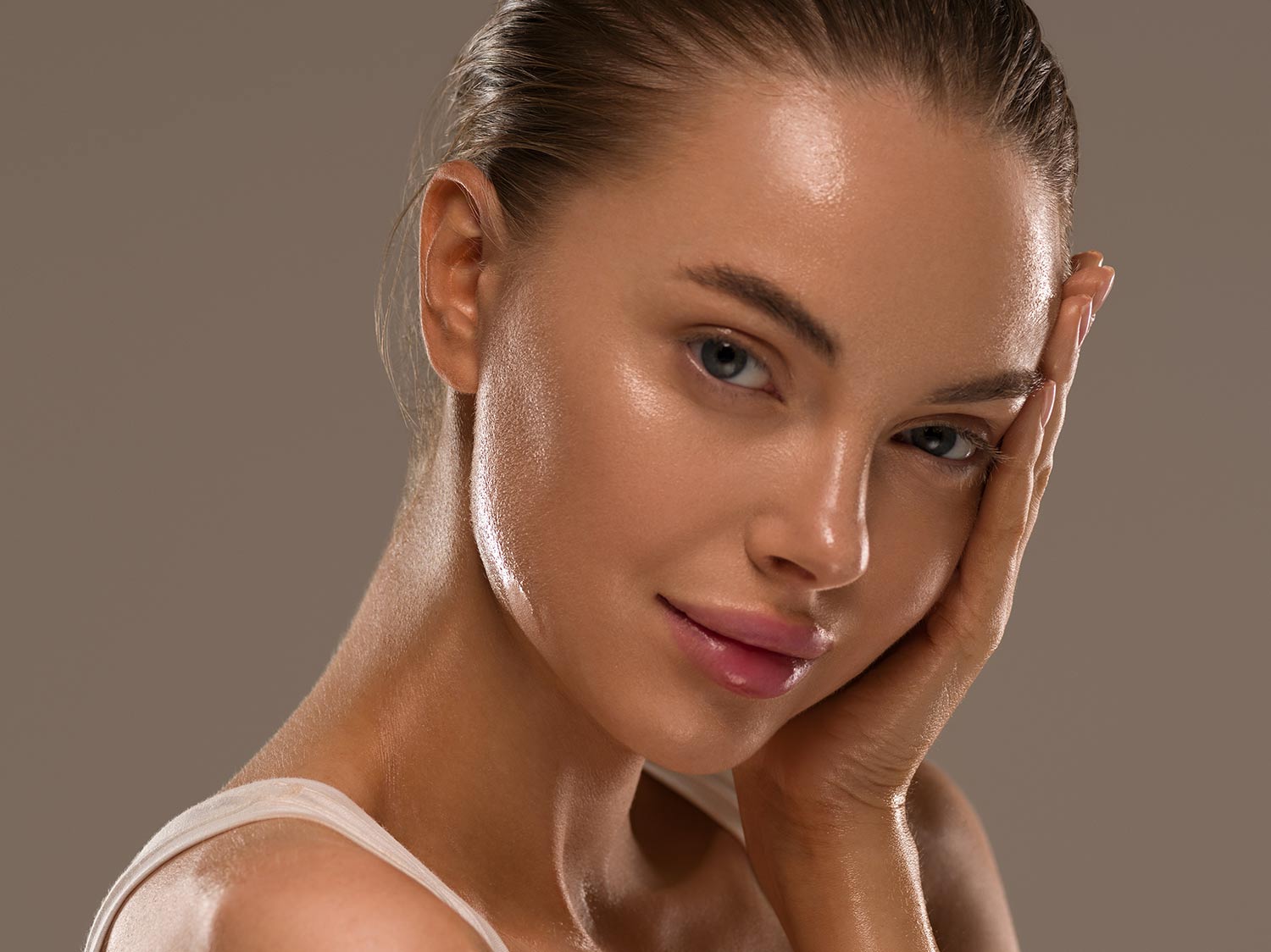 Understanding The Benefits Of Professional Skin Treatments – FORD LA FEMME